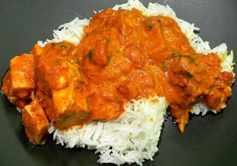 Representative photograph of chicken tikka masala
