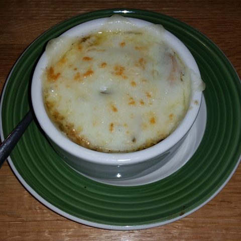 Representative photograph of French Onion Soup.