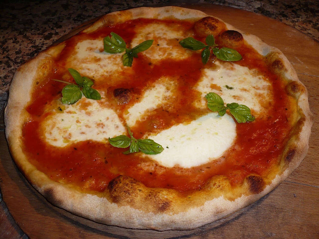 Representative photograph of margherita pizza