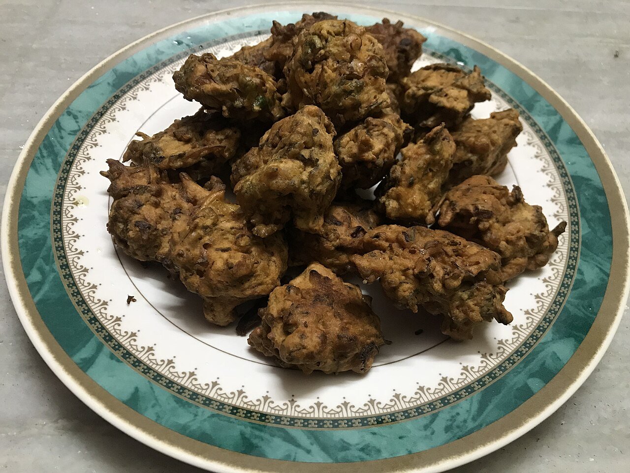 Representative photograph of onion pakora